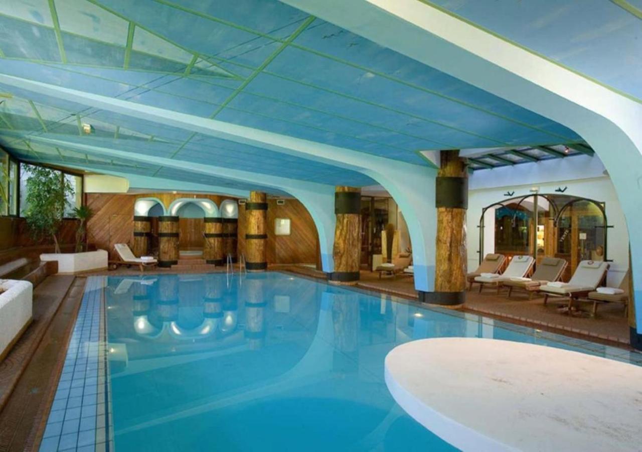 Residence Le Domaine Du Jardin Alpin - Courchevel 1850 Екстериор снимка